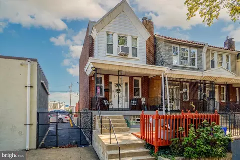4013 Aldine St, Philadelphia, PA 19136