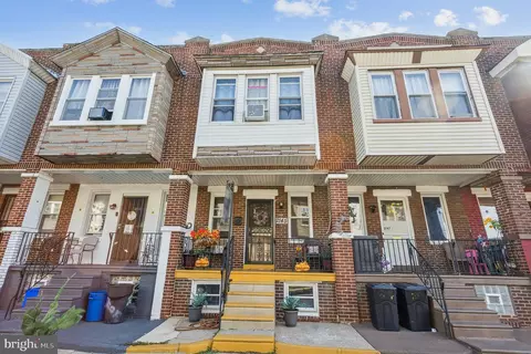 2145 Anchor St, Philadelphia, PA 19124