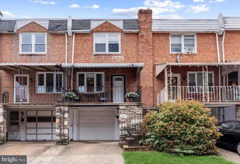 404 Hermit St, Philadelphia, PA 19128