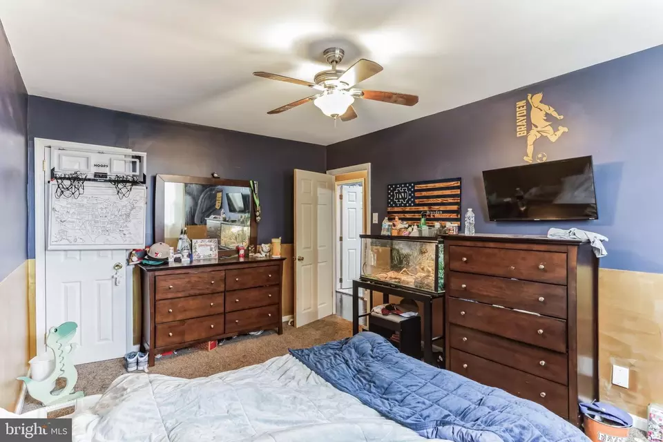  3037 Derry Pl, Philadelphia, PA 19154 photo 9
