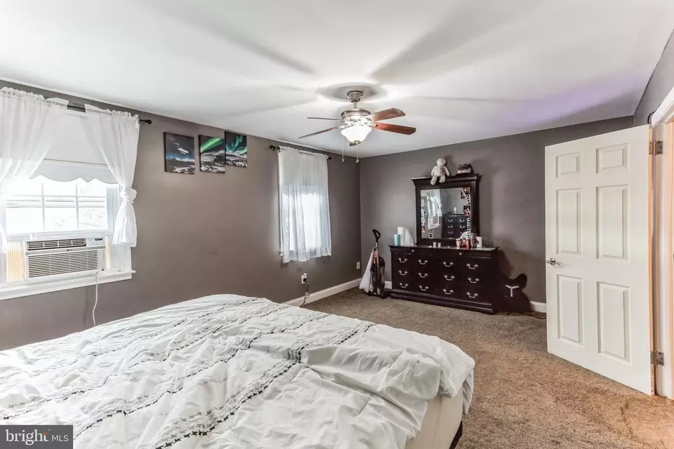  3037 Derry Pl, Philadelphia, PA 19154 photo 8