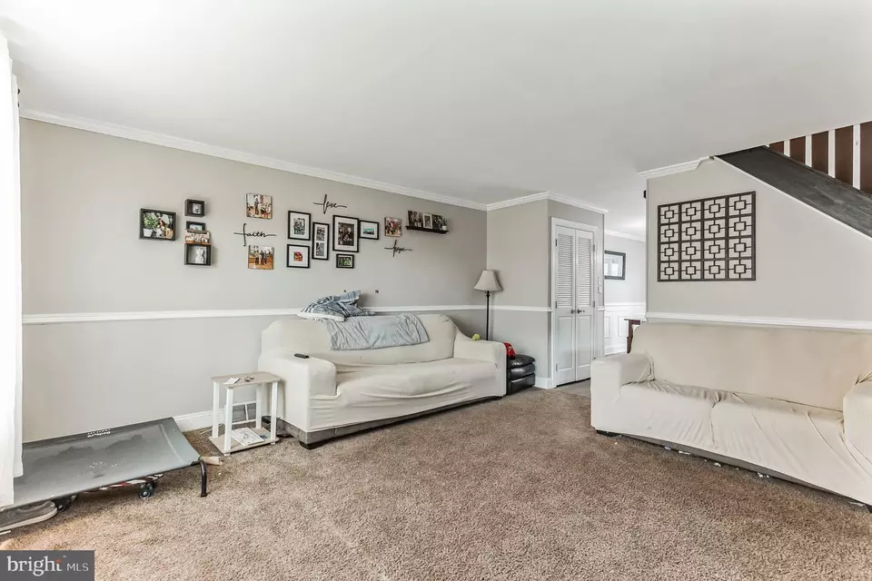  3037 Derry Pl, Philadelphia, PA 19154 photo 2