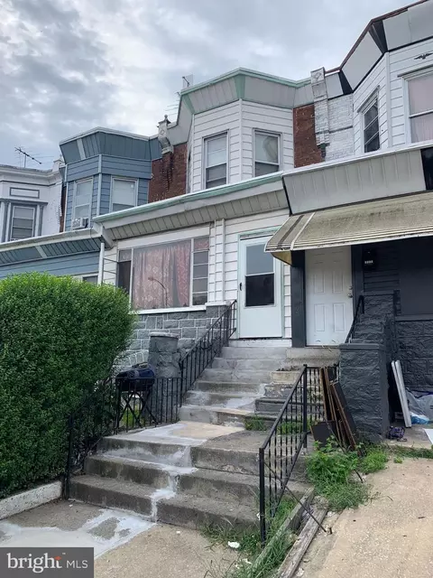 5826 Chestnut St, Philadelphia, PA 19139