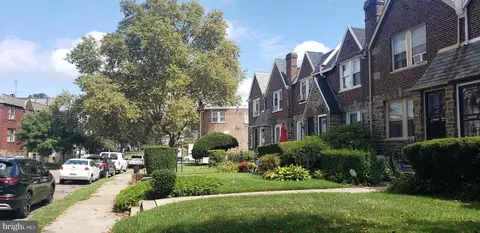 7527 E Walnut Ln, Philadelphia, PA 19138