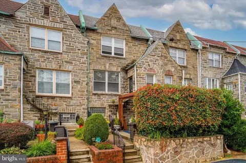 6628 N 16th St, Philadelphia, PA 19126