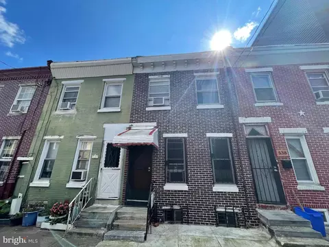 536 Pierce St, Philadelphia, PA 19148