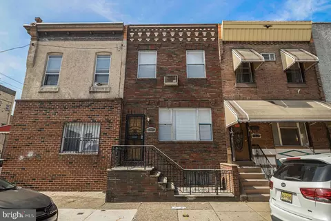 2448 S 9th St, Philadelphia, PA 19148