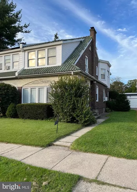 1021 Wakeling St, Philadelphia, PA 19124