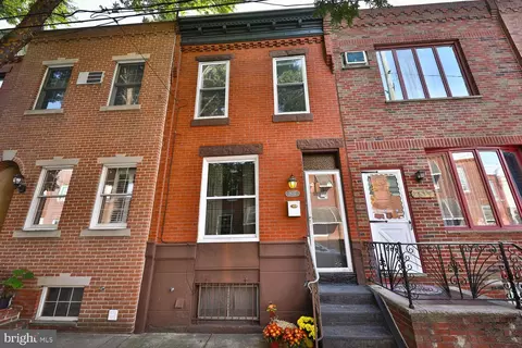 2637 S Mole St, Philadelphia, PA 19145