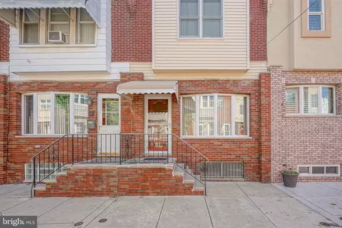 2715 S Cleveland St, Philadelphia, PA 19145