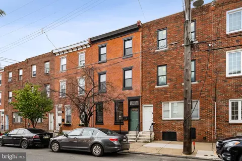 2408 E Cumberland St, Philadelphia, PA 19125