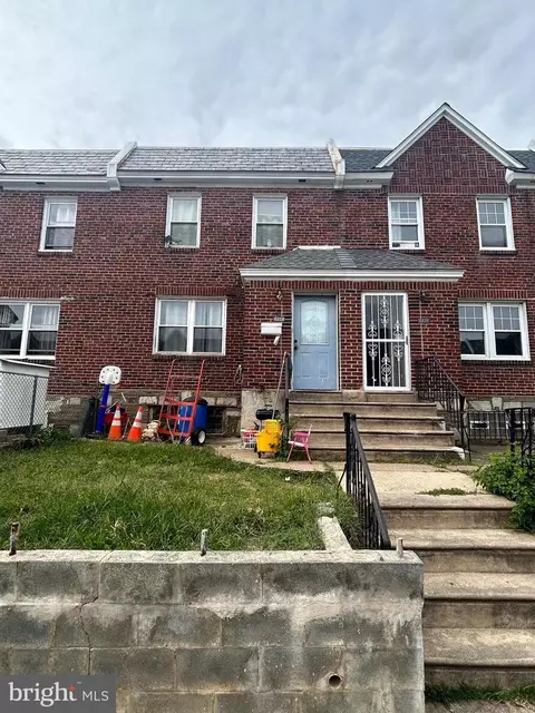 6808 Oakland St, Philadelphia, PA 19149
