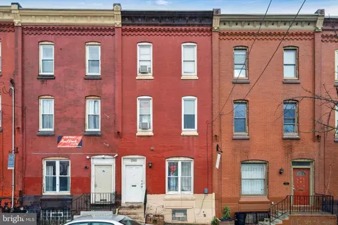 1910 N 17th St, Philadelphia, PA 19121