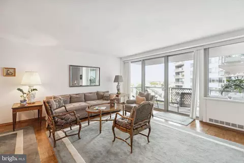 2401 Pennsylvania Ave #17B36, Philadelphia, PA 19130