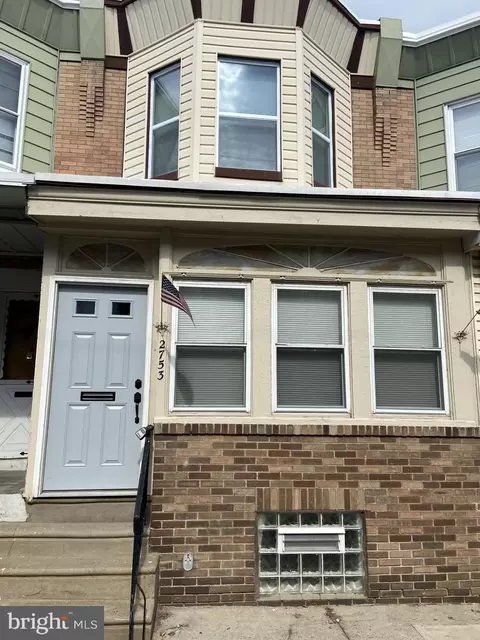 2753 Croyden St, Philadelphia, PA 19137