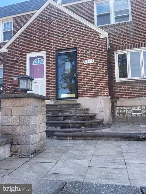 6247 Trotter St, Philadelphia, PA 19111