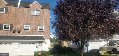12050 Glenfield St, Philadelphia, PA 19154