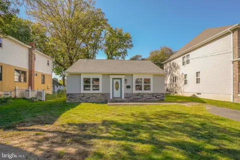 4426 Convent Ln, Philadelphia, PA 19114