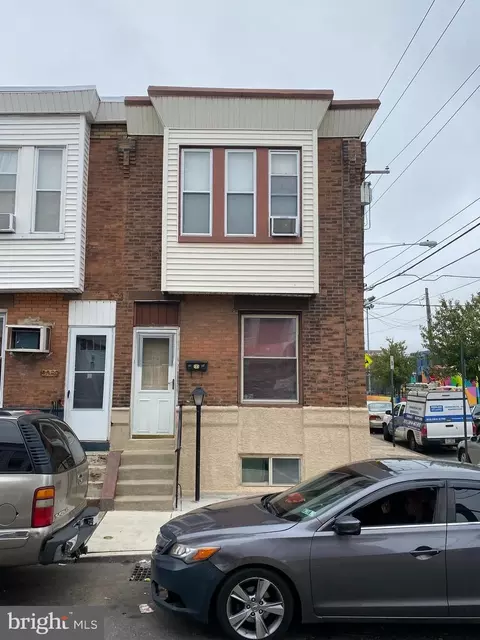2091 E Pacific St, Philadelphia, PA 19134