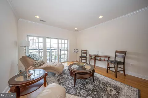 700 Commodore Ct #2746, Philadelphia, PA 19146