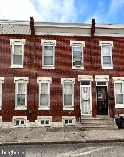2116 Cross St, Philadelphia, PA 19146