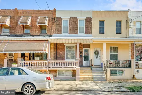 2993 Cedar St, Philadelphia, PA 19134