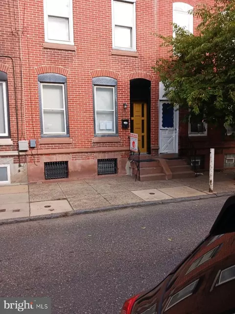 613 Belgrade St, Philadelphia, PA 19125