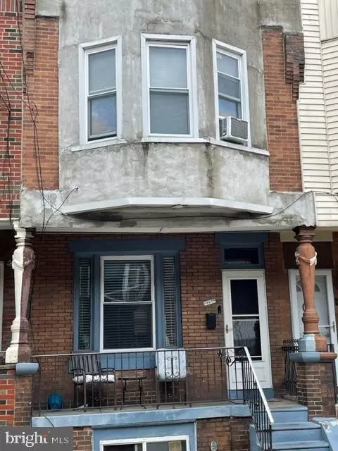 2206 S Beechwood St, Philadelphia, PA 19145