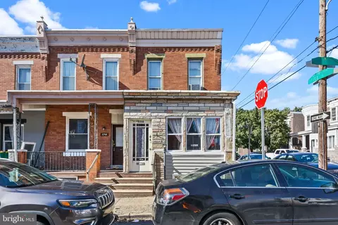 5350 Lesher St, Philadelphia, PA 19124