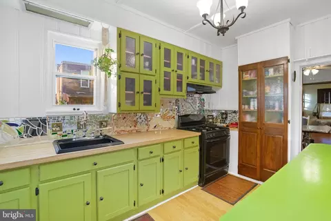 1808 Griffith St, Philadelphia, PA 19111