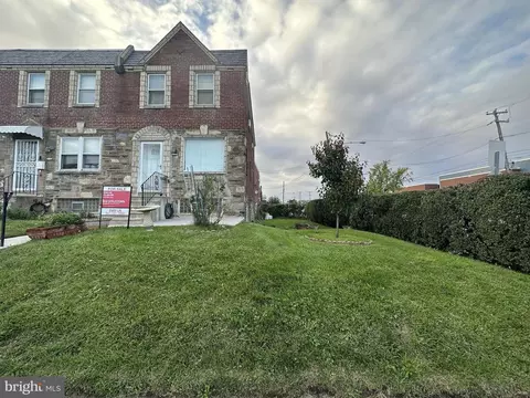 6950 Eastwood St, Philadelphia, PA 19149