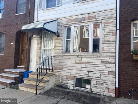 212 Gerritt St, Philadelphia, PA 19147