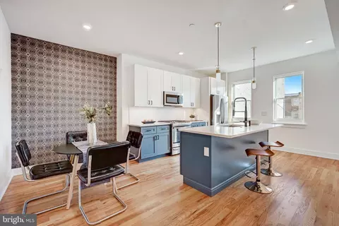 1407 S Darien St, Philadelphia, PA 19147
