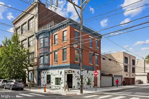 700 S 6th St, Philadelphia, PA 19147