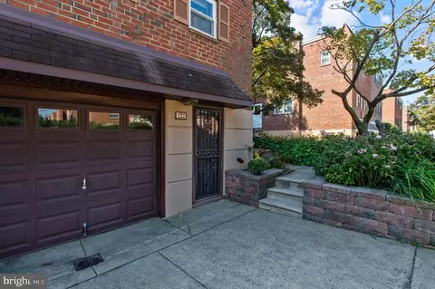 232 Tomlinson Rd, Philadelphia, PA 19116