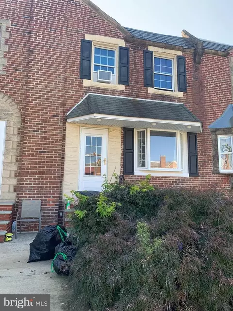 6227 Tackawanna St, Philadelphia, PA 19135