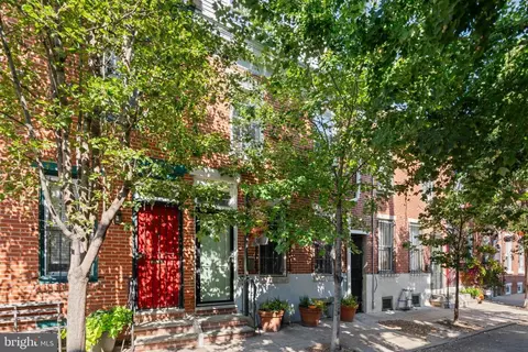 2209 Pemberton St, Philadelphia, PA 19146