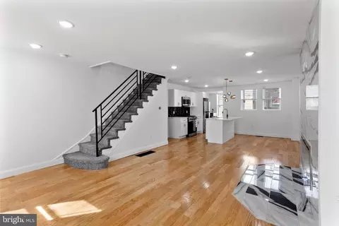 2045 S Redfield St, Philadelphia, PA 19143