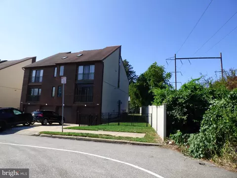 4948 Fitler St #126B, Philadelphia, PA 19114