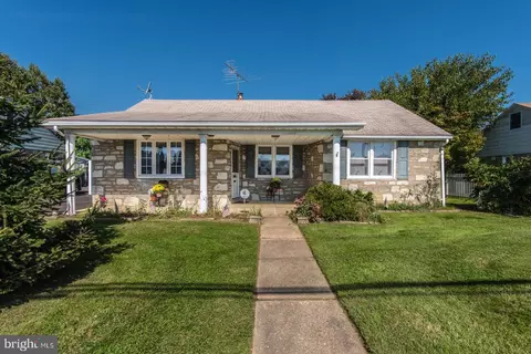 9958 Verree Rd, Philadelphia, PA 19115