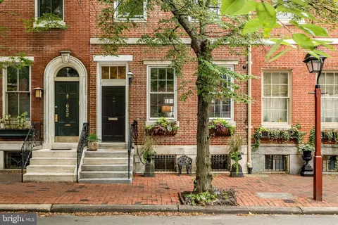 634 Spruce St, Philadelphia, PA 19106