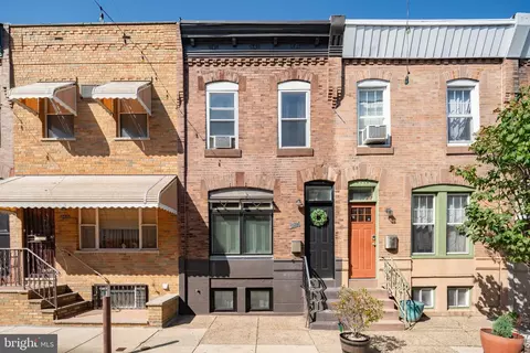 2414 S Hutchinson St, Philadelphia, PA 19148