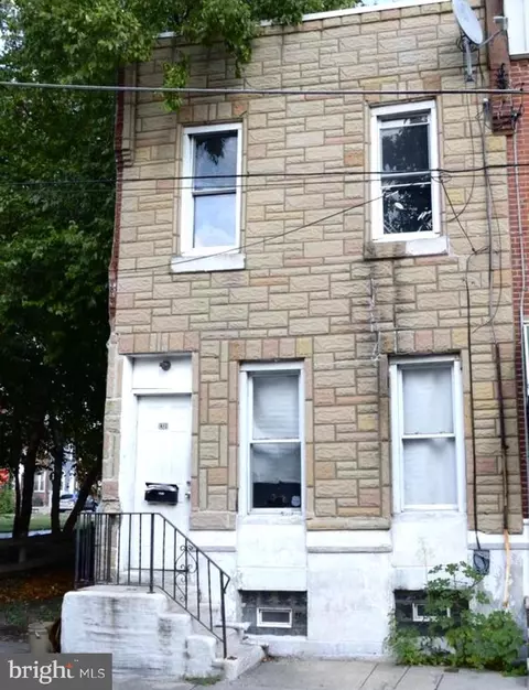 1311 S Hollywood St, Philadelphia, PA 19146