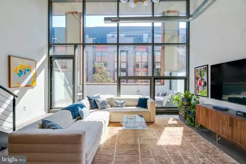 1352 South St #307, Philadelphia, PA 19147