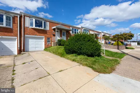 12106 Academy Rd, Philadelphia, PA 19154