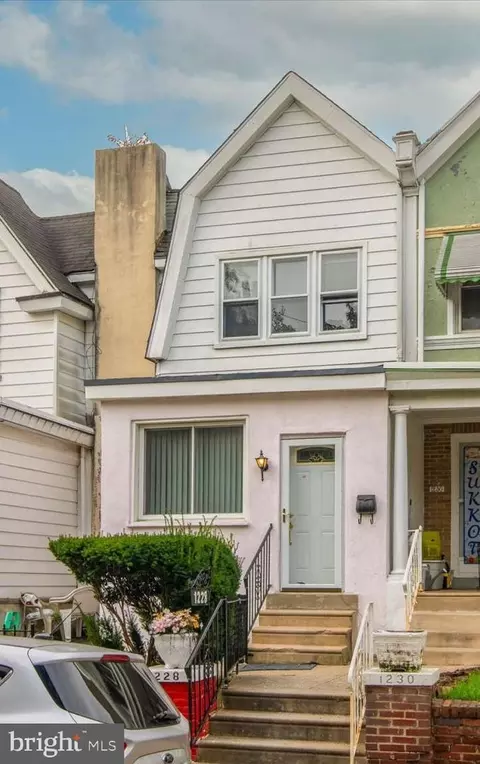 1228 Marlyn Rd, Philadelphia, PA 19151