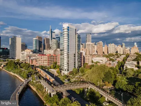 210 S 20 S 25th St #605, Philadelphia, PA 19103