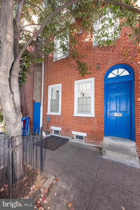 1253 E Palmer St, Philadelphia, PA 19125