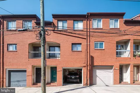 764 N Taylor St, Philadelphia, PA 19130
