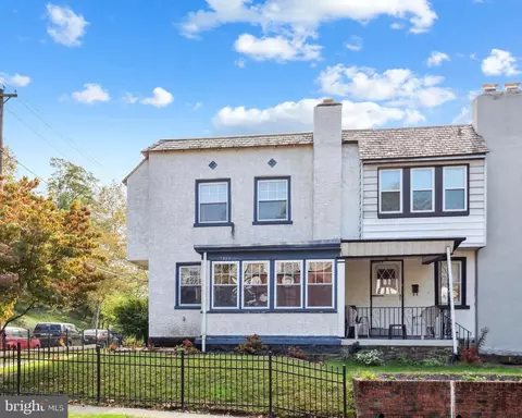 3300 Ainslie St, Philadelphia, PA 19129